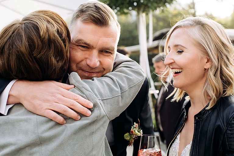 Hochzeit, Hochzeitsfotografie, Absolut Fotografie, Tanja Steger, Hoher Darsberg, Neckarsteinach, Gratulation, Sektempfang